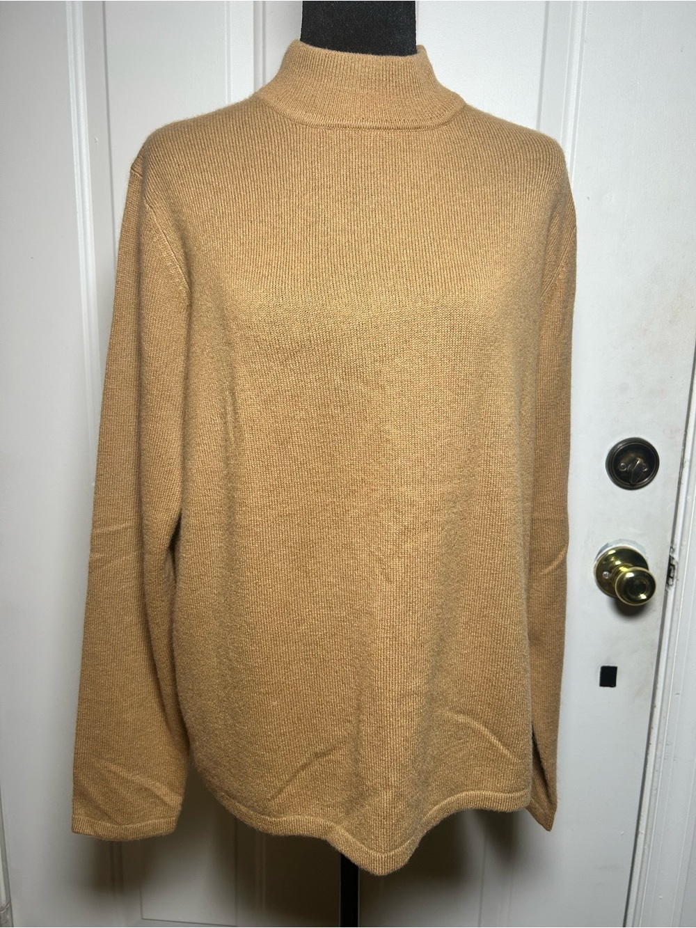 Preswick & Moore Camel/Tan Ribbed Crewneck Sweater 100% Cashmere Size XL